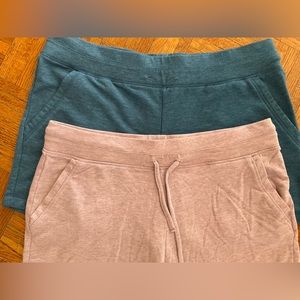 32 Degrees Women’s Sweat Shorts 2-Pack Pair Blue & Pinkish/purple  Medium EUC